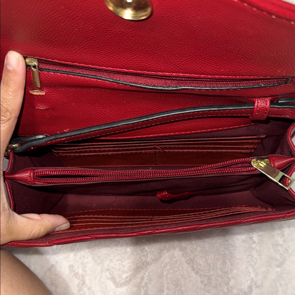 Yves Saint Laurent Red Chevron Leather Crossbody Bag - Picture 5 of 5